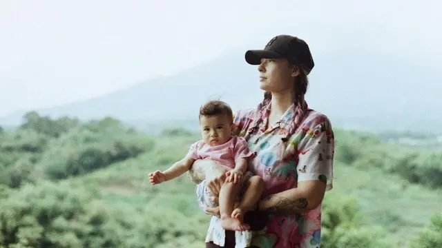 Putri Derby Romero wajahnya bule banget