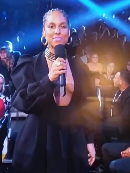 (Valentino/Instagram)