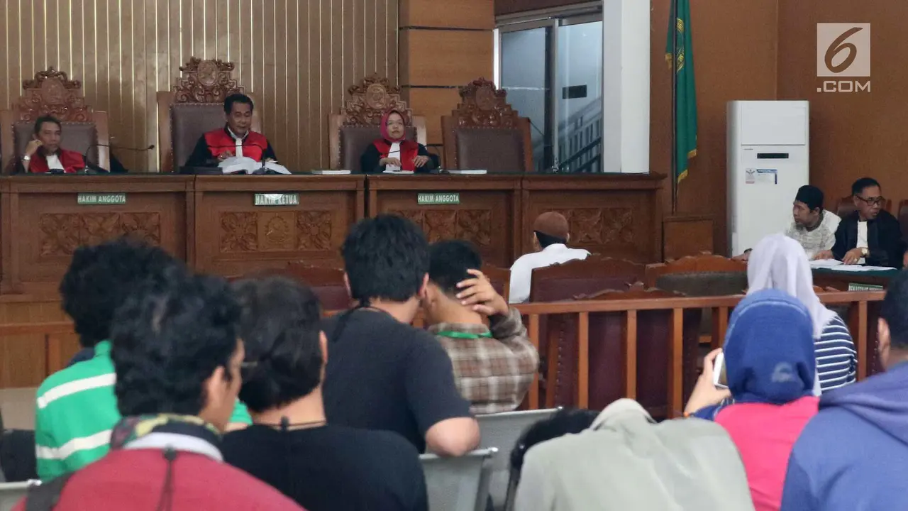 Didakwa Jadi Wadah Teroris, Pimpinan JAD Tak Ajukan Eksepsi
