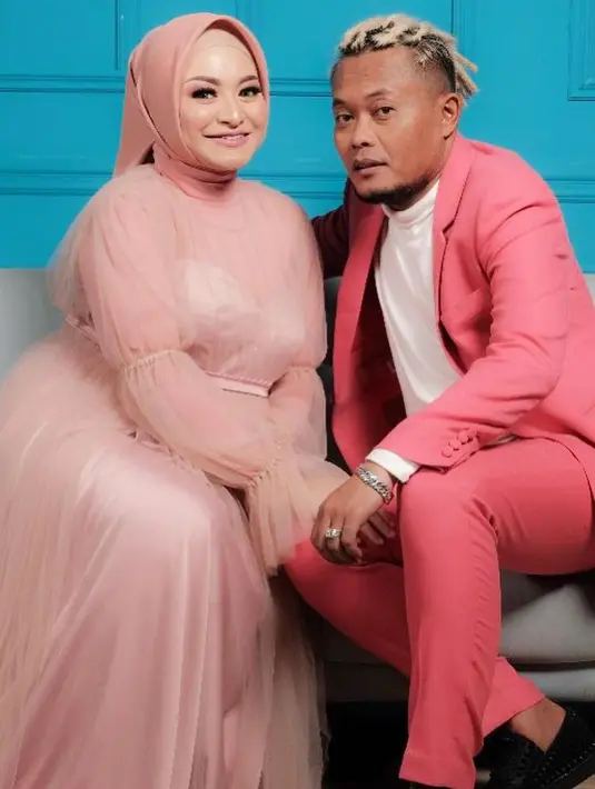 Maternity Shoot Nathalie Holscher dan Sule (Instagram/nathalieholscher)