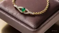 Gelang Emas Anak Muda. (Liputan6.com/MetaAI)