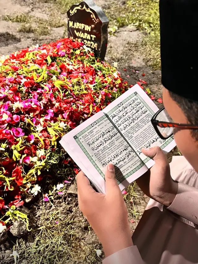 Ayah Via Vallen Meninggal Dunia