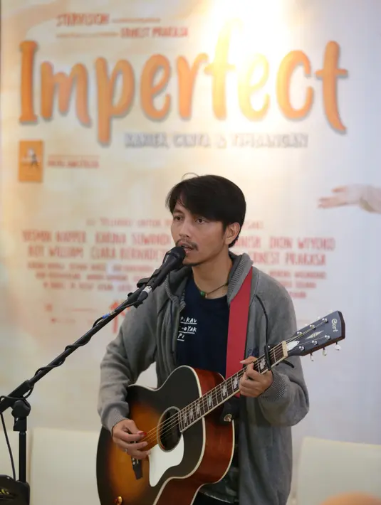 Fiersa Besari (Daniel Kampua/Fimela.com)