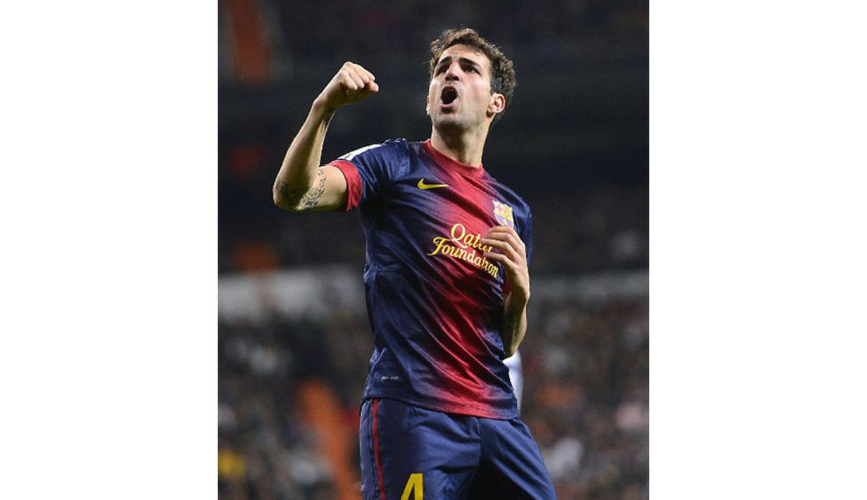 30 juta poundsterling atau setara dengan Rp 599 miliar harus dikeluarkan kubu Chelsea untuk memboyong Cesc Fabregas dari Barcelona, (13/6/2014). (AFP PHOTO/Pierre-Philipe Marcou)