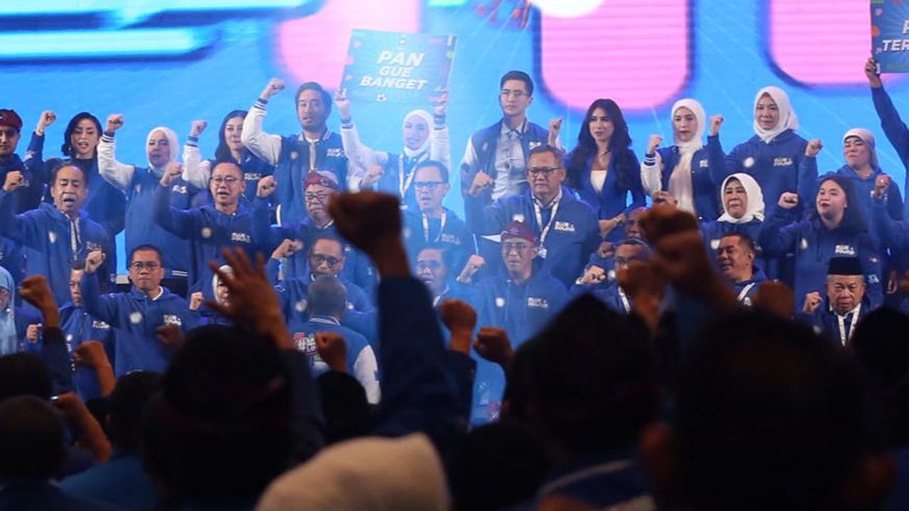 Meski empat partai koalisi hadir dalam acara HUT PAN, namun, sampai saat ini belum ada pengumuman resmi siapakah cawapres yang akan mendampingi Prabowo maju di Pilpres 2024.