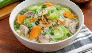 Resep Sayur Oyong Bihun Sederhana dengan Kuah Bening yang Segar dan Mudah Dibuat
