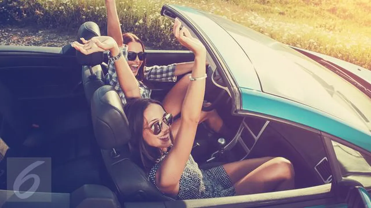 8 Barang yang Wajib Dibawa saat Traveling agar Tetap Stylish