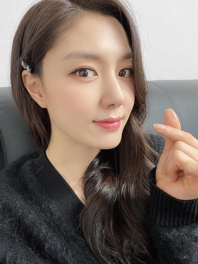 Seo Ji Hye/Instagram @jihye8024