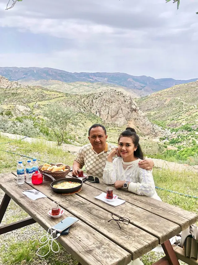 Bella Saphira (Instagram/bellasaphiraofficial)