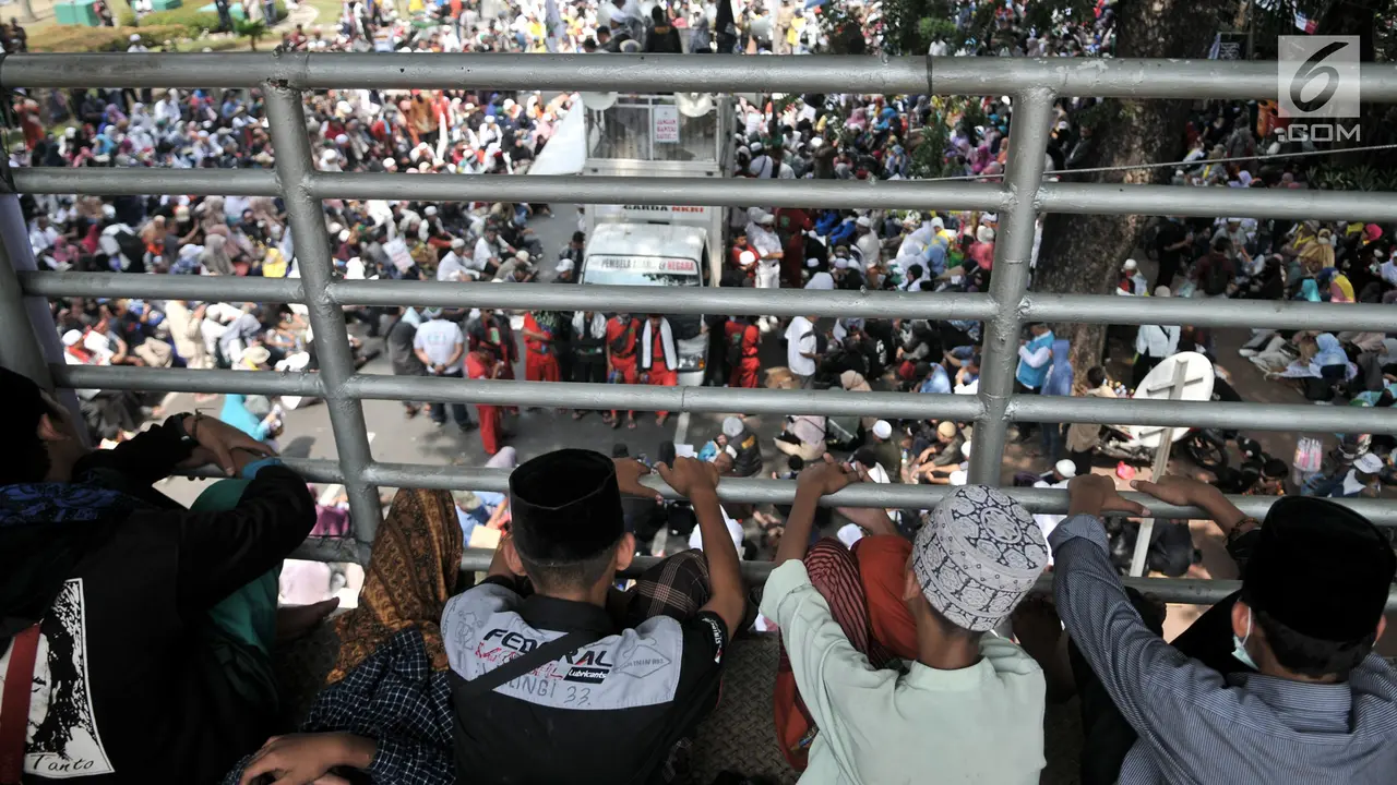 Jelang Putusan Sengketa Pilpres, Massa Gelar Aksi di Patung Kuda
