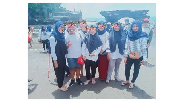 Foto Netizen Saat Enggak Sengaja Pakai Filter Ini Bikin Senyum-senyum