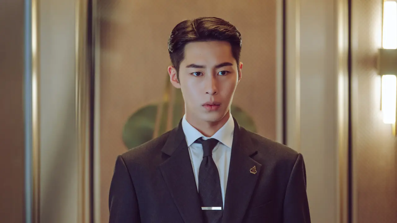 Lee Jae Wook dalam serial The Impossible Heir. [Foto: Disney+ Hotstar]