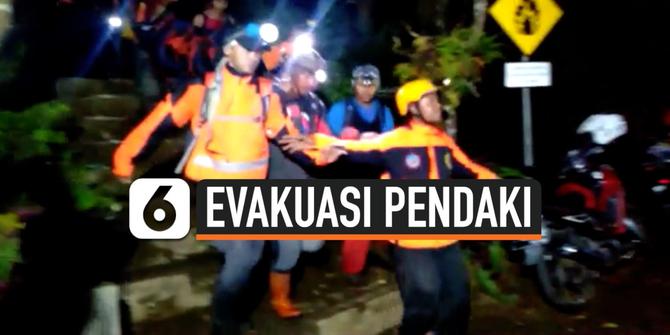VIDEO: Detik-Detik Penurunan Jenazah Pendaki di Gunung Lawu
