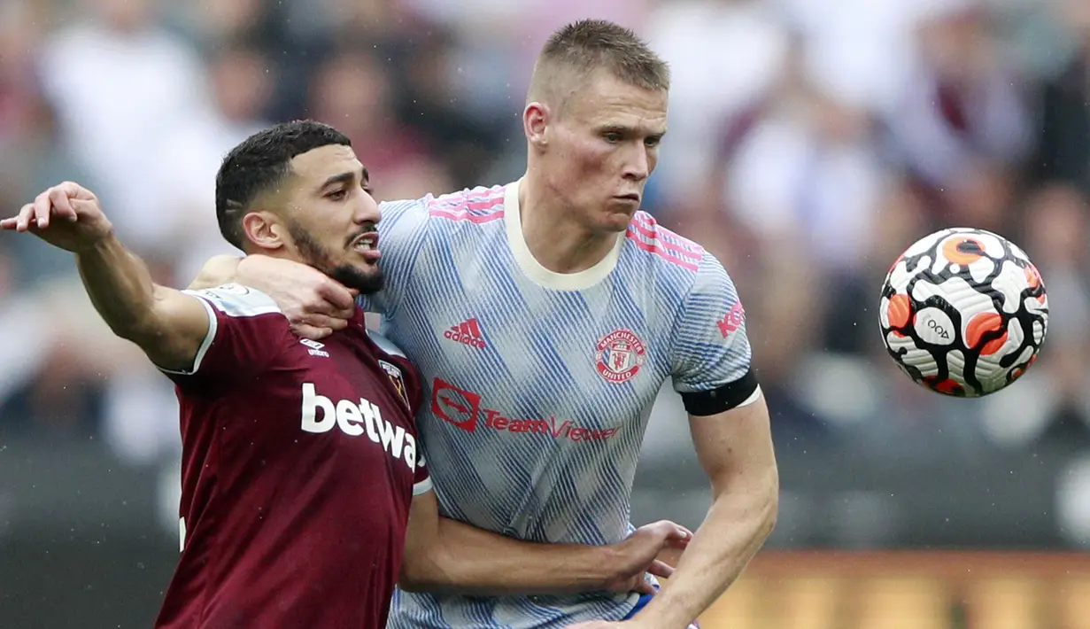 Scott McTominay dimainkan Manchester United sebagai starter untuk memperkuat lini tengah Setan Merah. (AP/Ian Walton)