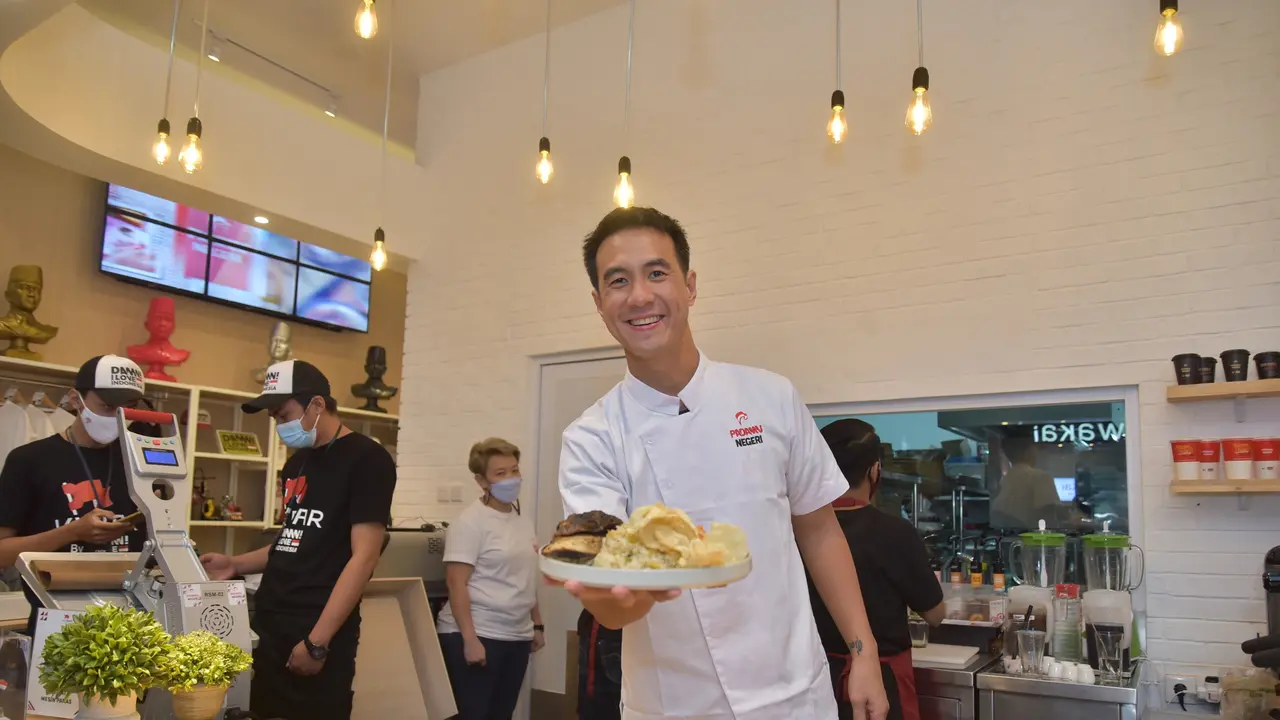 Daniel Mananta Padukan Restoran dan Bisnis Merchandise