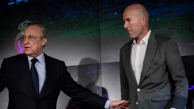 Senyum Zidane Saat Kembali Latih Skuat Real Madrid