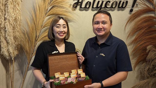Steakploration menu terbaru Holycow menghadirkan tujuh jenis daging steak dari 7 negara dalam satu piring