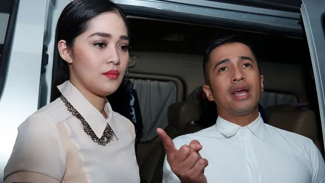 [Bintang] Gracia Indri dan Irfan Hakim