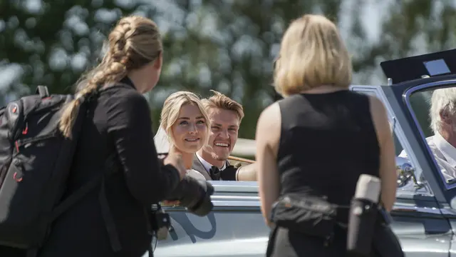 Martin Odegaard dan Helene Spilling