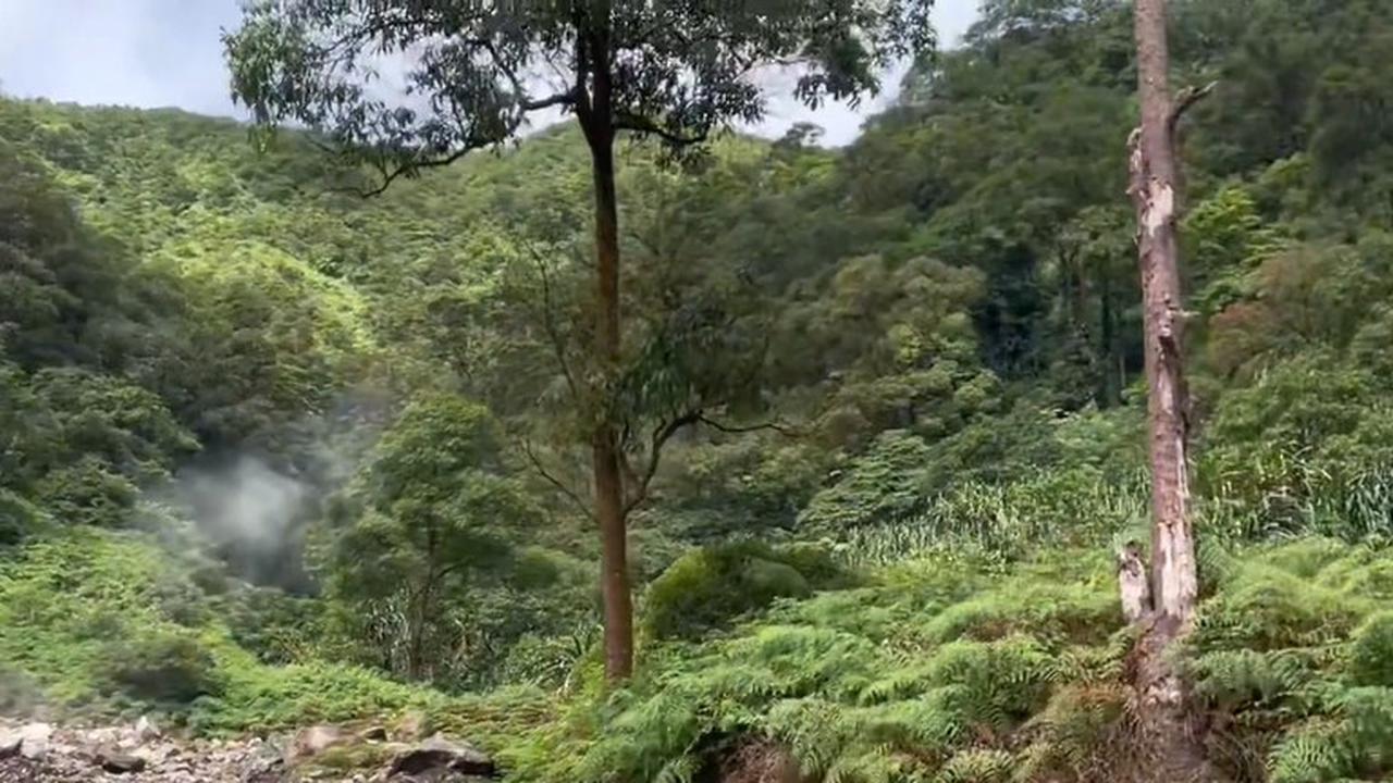 Kawah Gunung Pulosari