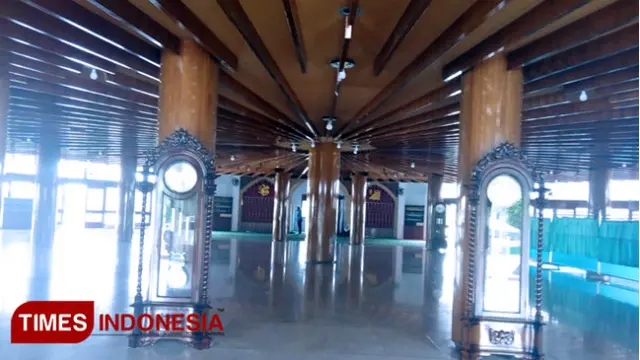 Mengenal Masjid Jami' Al Baitul Amien di Serambi Jember