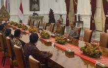 Istana Siapkan Alphard 'AD 1 JKW' Antar Jokowi Pulang Kampung ke Solo Usai Purna Tugas