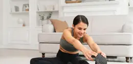 Tak hanya membantu mengurangi kelelahan, peregangan telapak kaki juga bermanfaat untuk meningkatkan fleksibilitas, memperkuat otot, dan menjaga kesehatan kaki secara keseluruhan. [Dok/freepik.com]