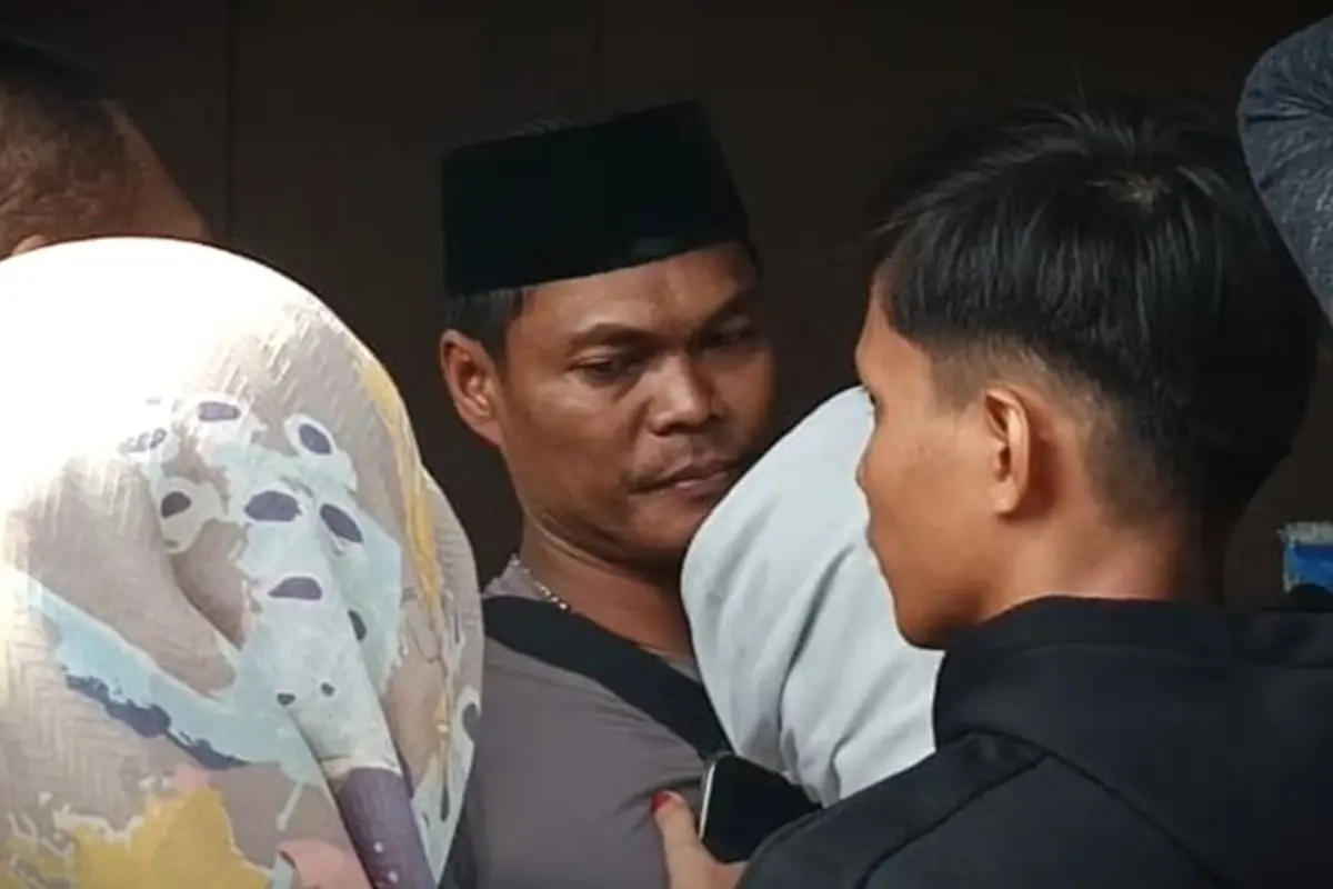 Ayah bintara muda Polda Sulsel Bripda DP, Aipda Muhammad Jabir.