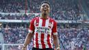 2. Donyell Malen (PSV Eindhoven) -  Arsenal telah banyak merogoh kocek pada jendela transfer musim panas 2019 lalu, jika ingin opsi striker tajam dengan harga murah, Arsenal bisa melirik pemain depan PSV, Donyell Malen. Pemain berusia 20 tahun ini telah mencetak 11 gol. (AFP/Jeroen Putmans)