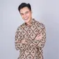 "Saya yakin tahun ini bakal menikah. Ya haruslah, udah tua," ungkap Baim Wong ditemui di Senayan City, Jakarta Pusat, Sabtu (14/4/2018), seperti yang dilansir dari Kapanlagi.com. (Instagram/baimwong)