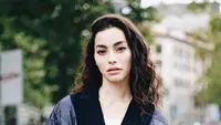 Anak Pertama Perempuan Terbiasa Mandiri, Ini Tantangannya Saat Berpasangan