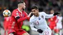 Andre Silva. Striker Eintracht Farnkfurt berusia 25 tahun ini sukses mencetak 28 gol musim ini yang merupakan rekor baru klub. Ia juga menjadi bagian skuat Portugal saat sukses meraih trofi Euro 2016 lalu. (AFP/John Thys)
