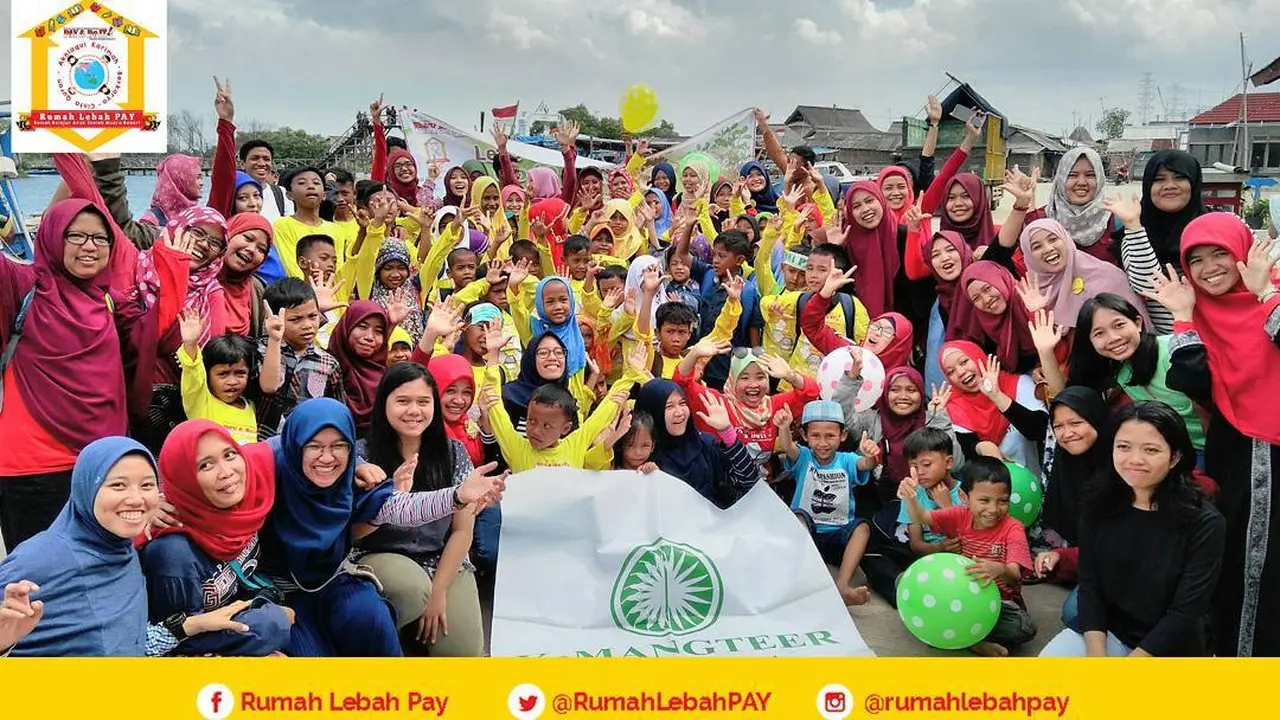 Liburan seru di hutan mangrove