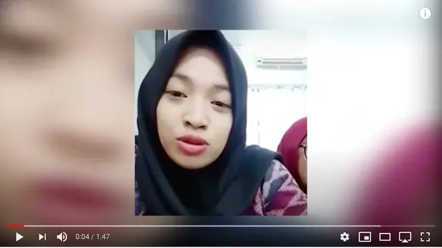 Mantan istri Dory Harsa