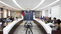 Pertemuan Menteri Perdagangan Zulkifli Hasan dengan Anggota Dewan-Menteri Integrasi dan Ekonomi Makro Komisi Ekonomi Eurasia (Eurasian Economic Commission/EEC) Sergei Glazyev di Jakarta, pada (27/1/2023). (Dok Kemendag)