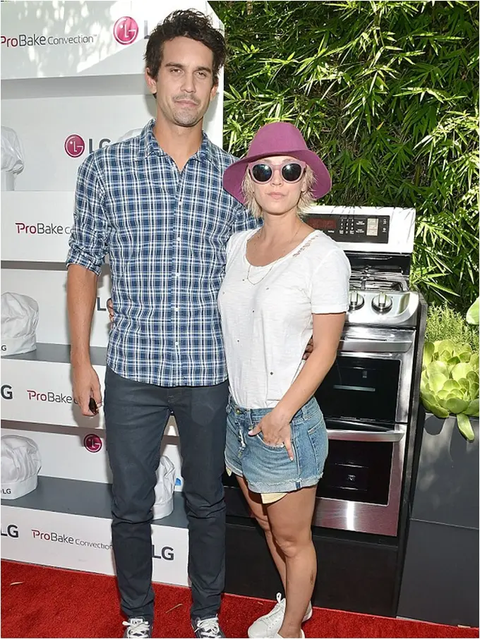 Ryan Sweeting - Kaley Cuoco