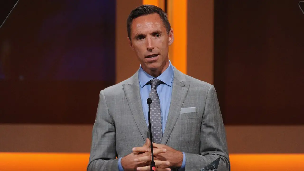 Steve Nash (AFP Photo/Alberto E. Rodriguez)