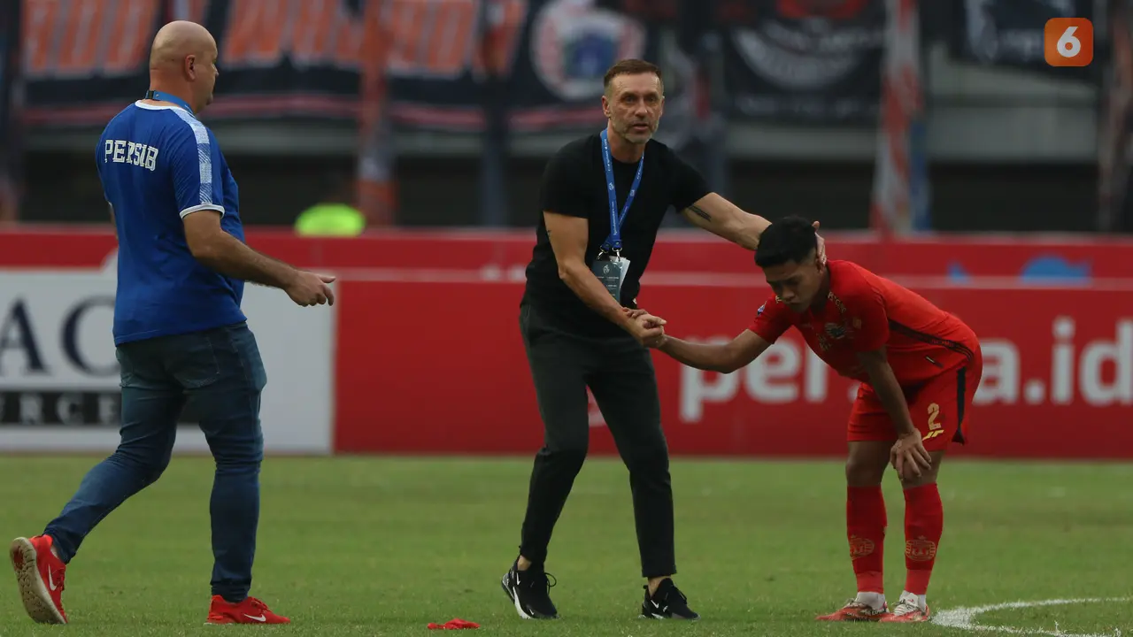 Ekspresi Pemain Persija Jakarta Setelah Pertandingan Melawan Persib Bandung
