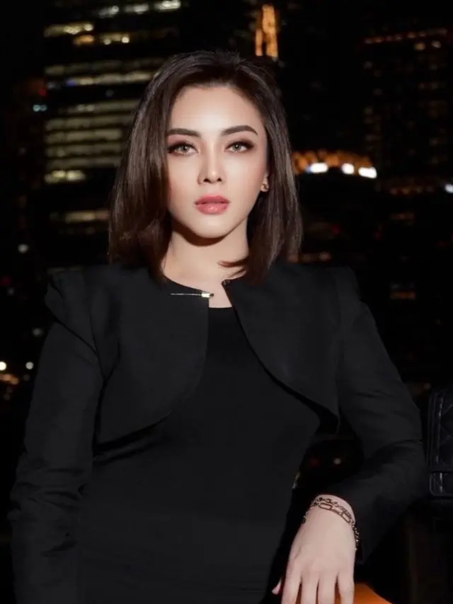 Dhena Devanka Oplas di Korea