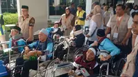 445 Calon Jemaah Haji Kloter Pertama Embarkasi Batam Resmi Dilepas, Didominasi Lansia
