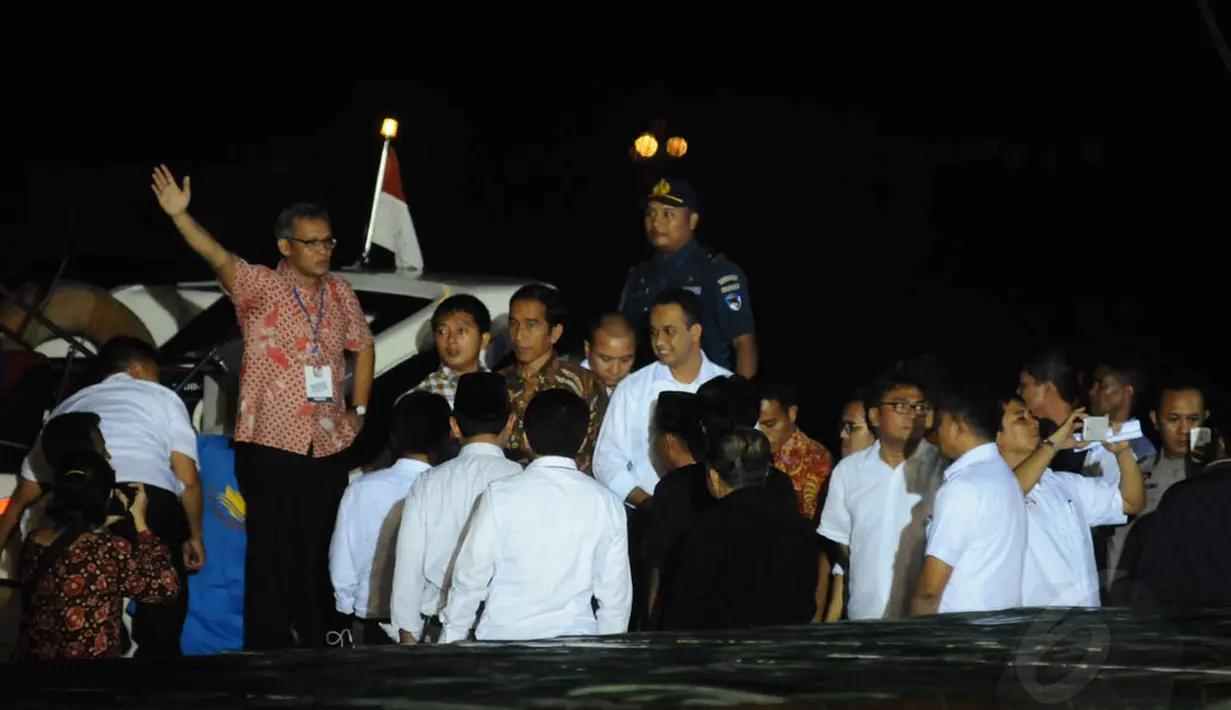 Tampak hadir Sofyan Wanandi, Yuddy Krisnandi, Anies Baswedan, Arya Bima dan tim sukses lainnya di Pelabuhan Sunda Kelapa, Jakarta, Selasa (22/7/14). (Istimewa)