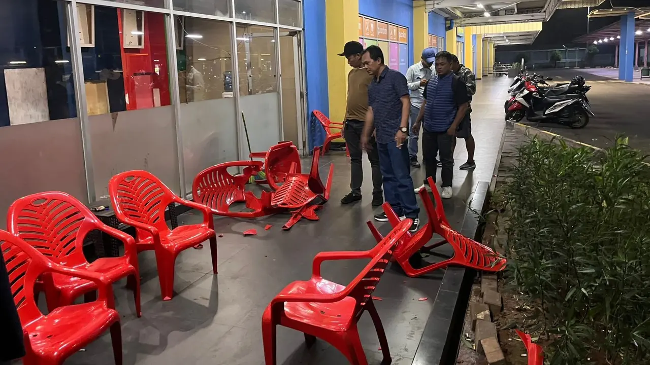Gegara Parkir, Oknum TNI Diduga Aniaya 3 Orang hingga Babak Belur di Supermarket Depok