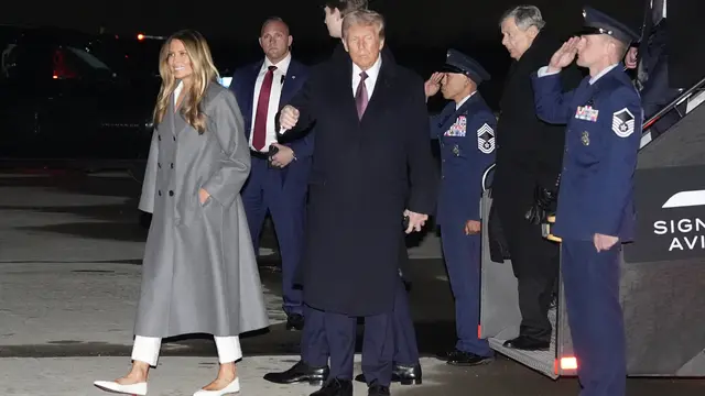 Busana Putih-putih Melania Trump di Resepsi Jelang Inagurasi Donald Trump Sebagai Presiden AS Kedua Kalinya