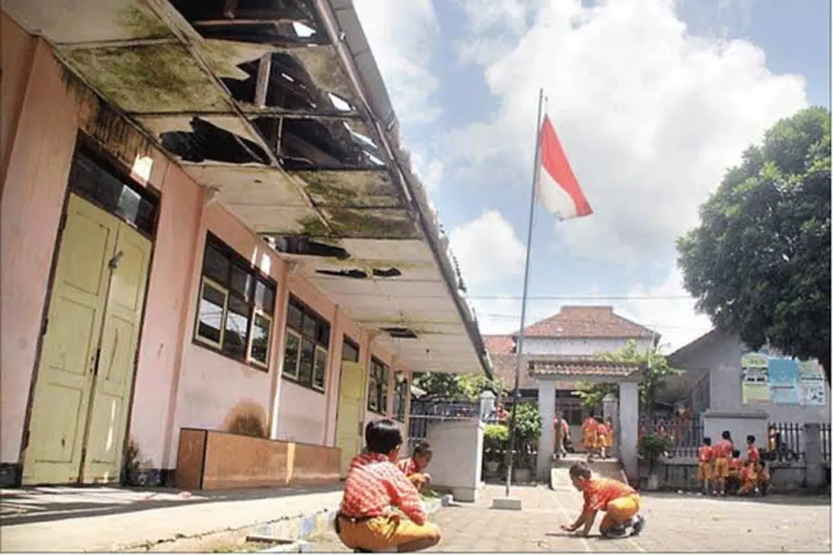 Ilustrasi Gedung sekolah rusak di Banyuwangi (Istimewa)