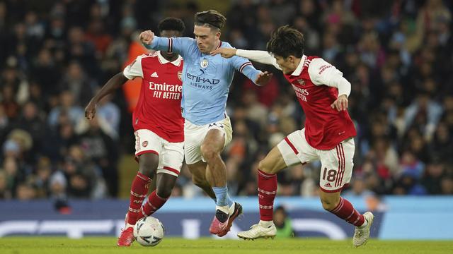 Manchester City Tumbang Arsenal