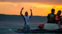 Peselancar asal Bali, Mega Semadhi, mengungkap satu hal yang bisa membuat dirinya kesulitan saat menghadapi surfer internasional. (Rip Curl)