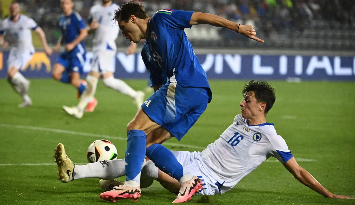 Hasil ini jadi modal apik bagi skuad Italia sebelum bertolak ke Jerman untuk bermain di putaran final Euro 2024. (Isabella BONOTTO / AFP)