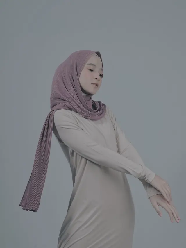 Lama Tak Muncul, Ini 7 Potret Terbaru Nissa Sabyan yang Jadi Sorotan