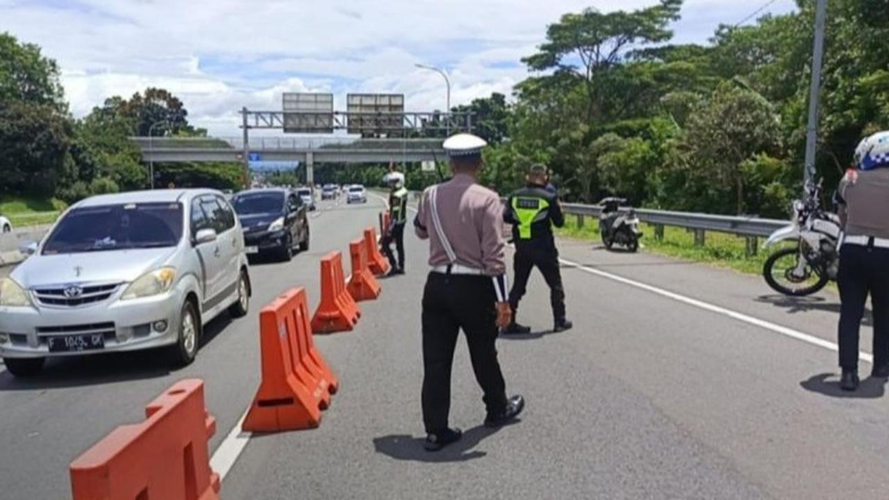 VIDEO: Polisi PJR Bongkar Fakta Pengamanan Prabowo "Tol ini Paling Sering Dilewati Presiden"