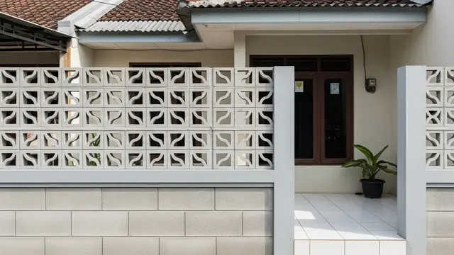 10 Model Pagar Mepet Teras Rumah Subsidi, Desain Minimalis, Fungsional, dan Estetik
